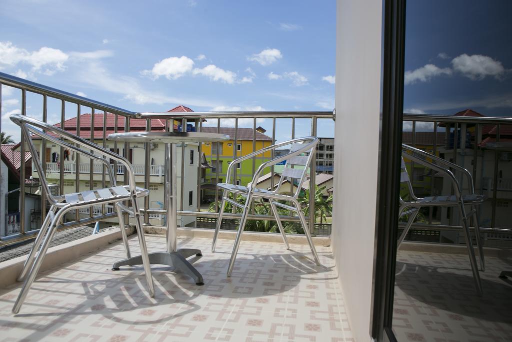 G&B Guesthouse Patong Exterior foto